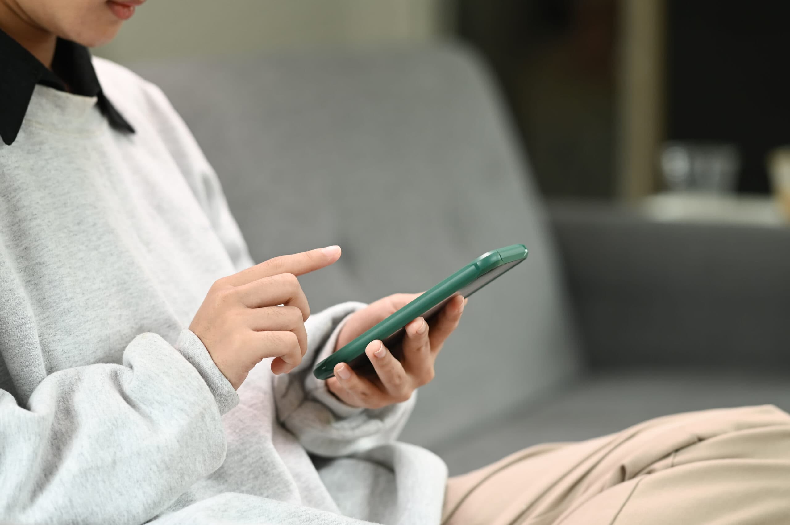 자영업자 종합소득세 신고를 돕는 디지털 인터페이스